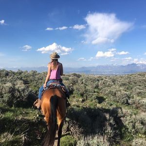 Meet your Posher, Arielle